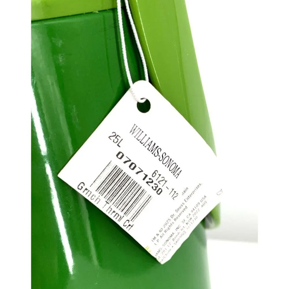 Grinch Insulated Thermal Carafe Pump Williams Sonoma Green NWT